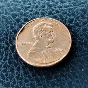 2007 Lincoln Penny Coin Errors Melted Rim In Some Parts Green Corrosion Stains